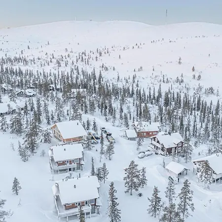 Villa Levillas Kinnastie 35 *