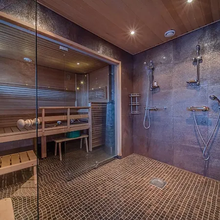 Levillas Kinnastie 35 Villa *