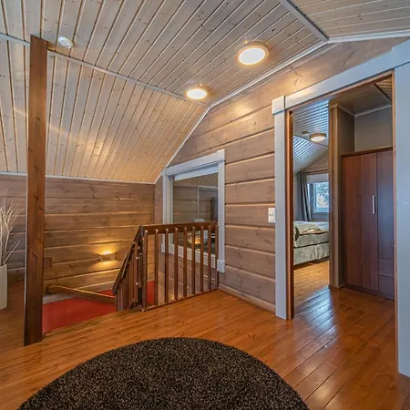 Levillas Kinnastie 35 Villa *